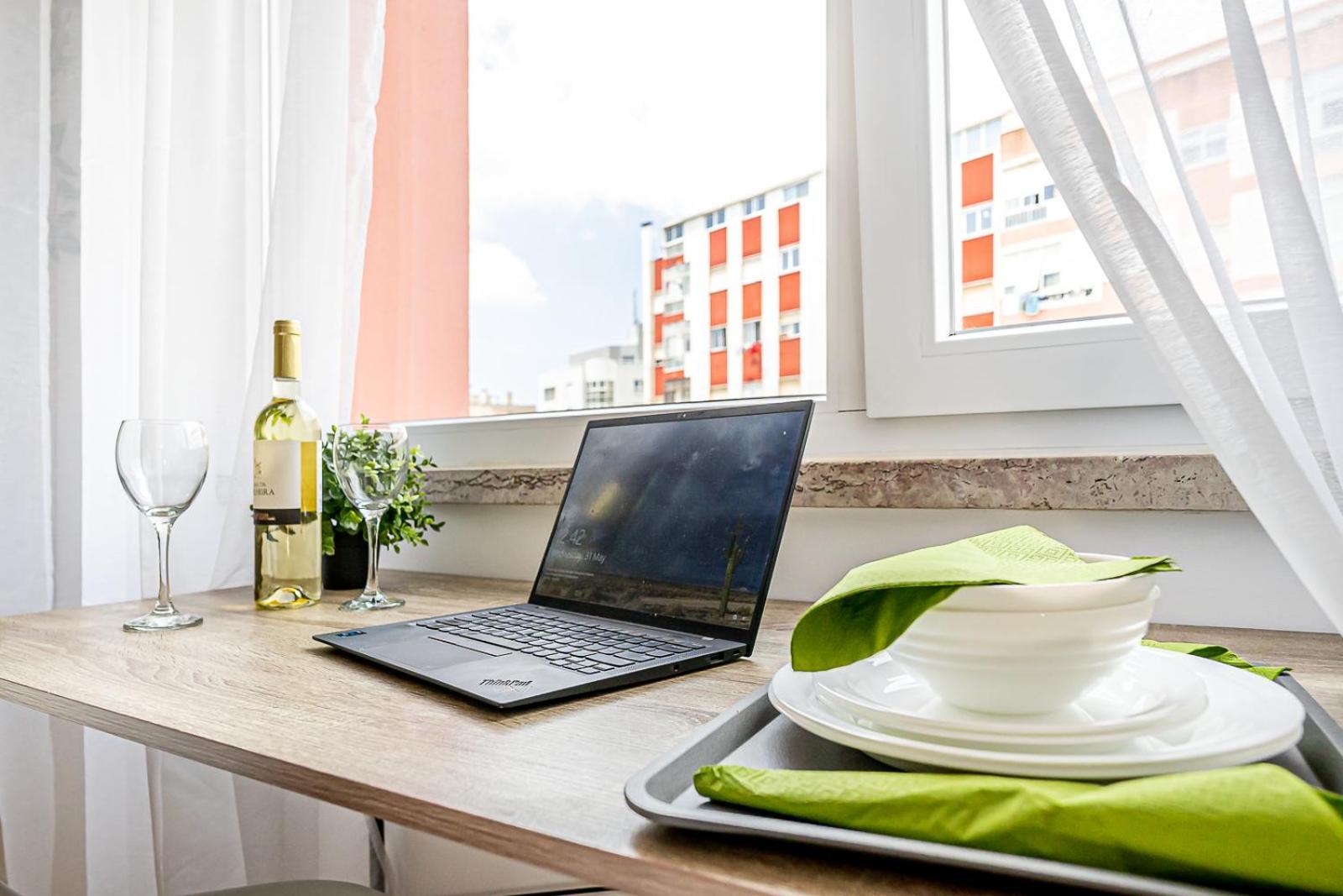 Santos Mattos Guesthouse & Apartments By Lisbon With Sintra أمادورا المظهر الخارجي الصورة